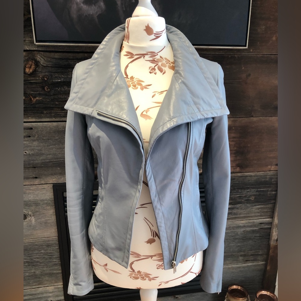 Danier, moto leather jacket. 2XS